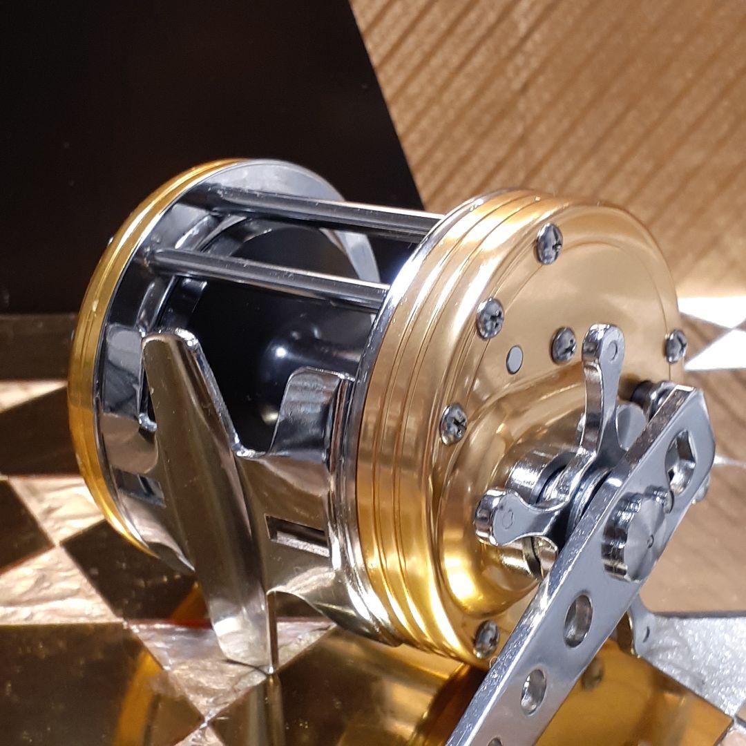 ダイワ シーライン 300 ベイトリール 石鯛 イシダイ 船用 磯釣り 極美品