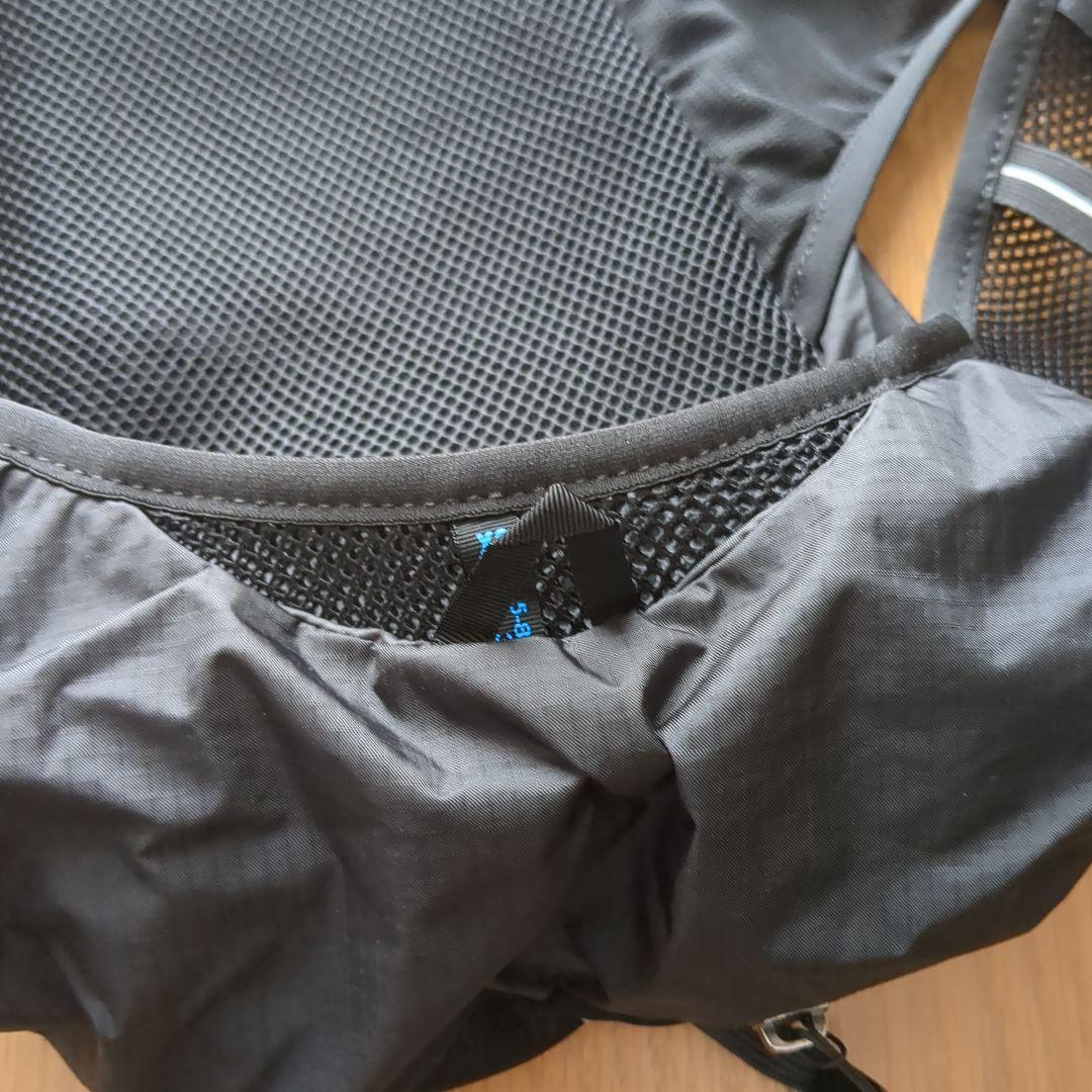 美品　サロモン ADV HYDRA VEST 8 トレランザック　ブラック　XS
