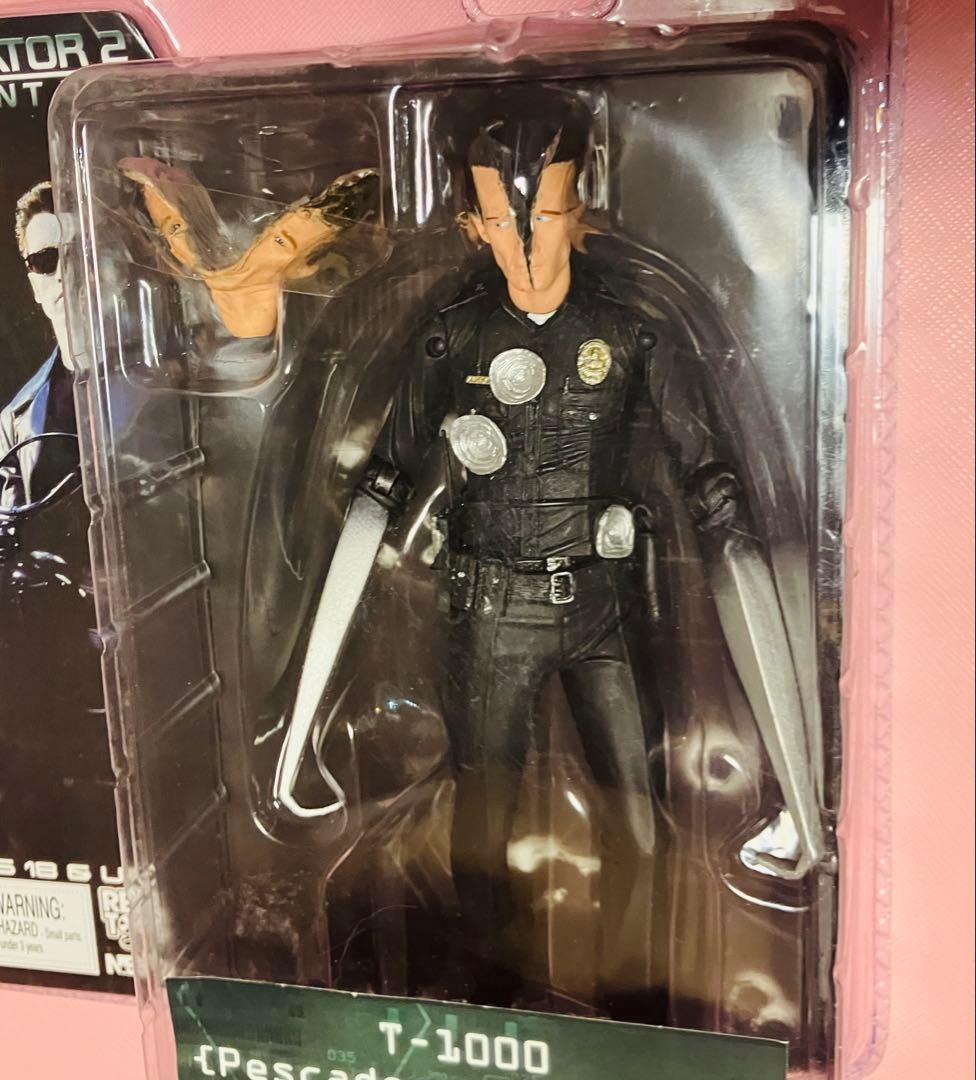 新品　ターミネーター2 T-800 フィギュア