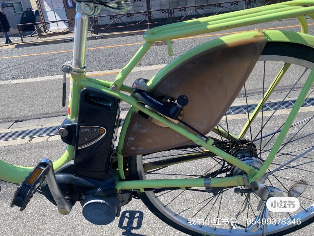 電動アシスト自転車 ライトグリーン