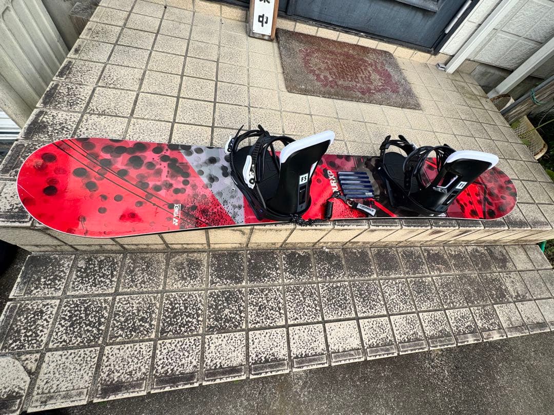 YONEX スノボ154cm とバインディングセットボードコースおまけ