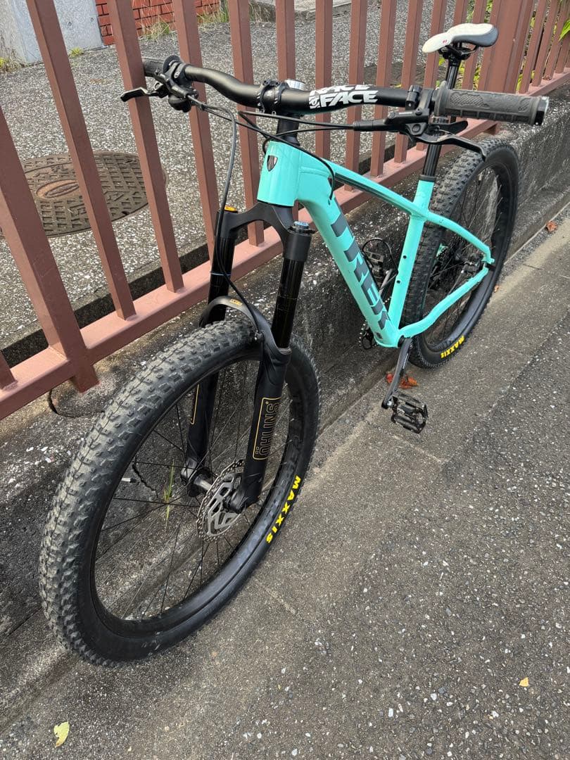 TREK+OHLINS Roscoe 7 2021ロスコ7