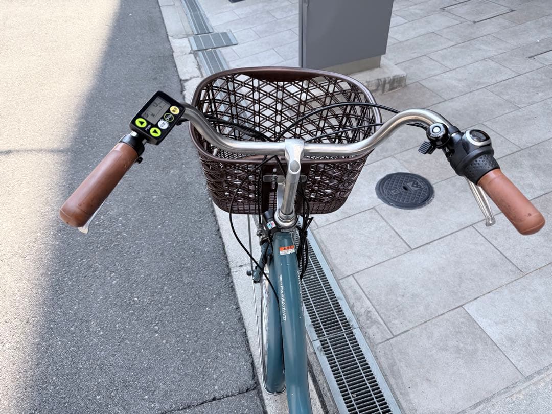大阪府　ヤマハ　電動アシスト自転車 ブルー 前カゴ付き