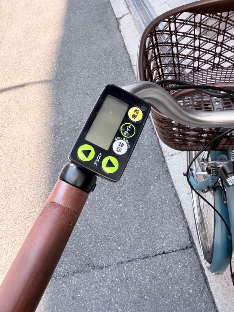 大阪府　ヤマハ　電動アシスト自転車 ブルー 前カゴ付き