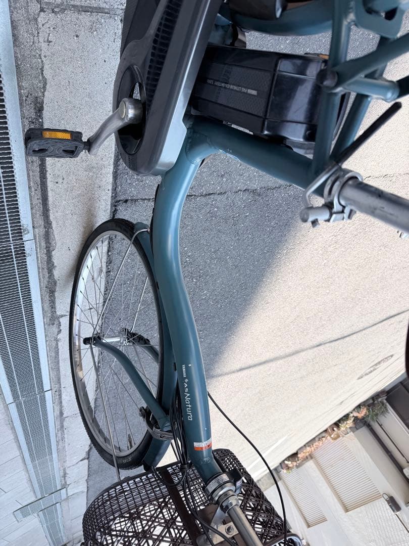 大阪府　ヤマハ　電動アシスト自転車 ブルー 前カゴ付き
