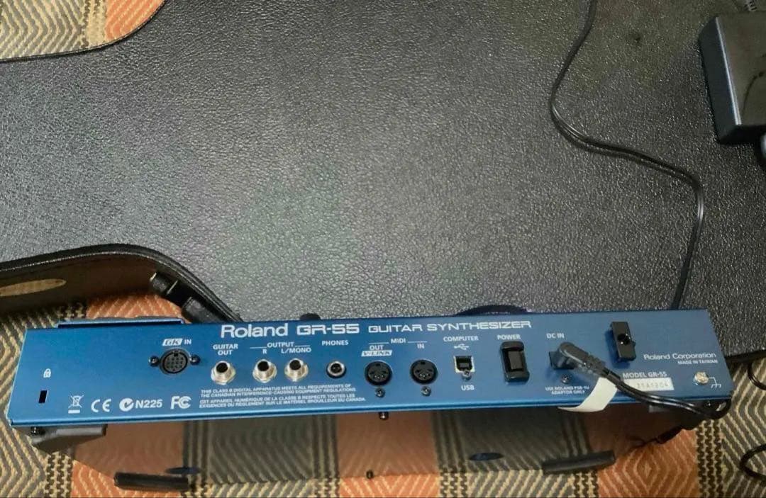 弦*ん様 ローランドギターシンセサイザー青＋GK3ピックアップ未使用