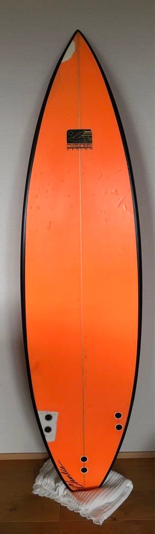 チャーリースミス￼ 6'0\" 中古サーフボード￼ フィン付き