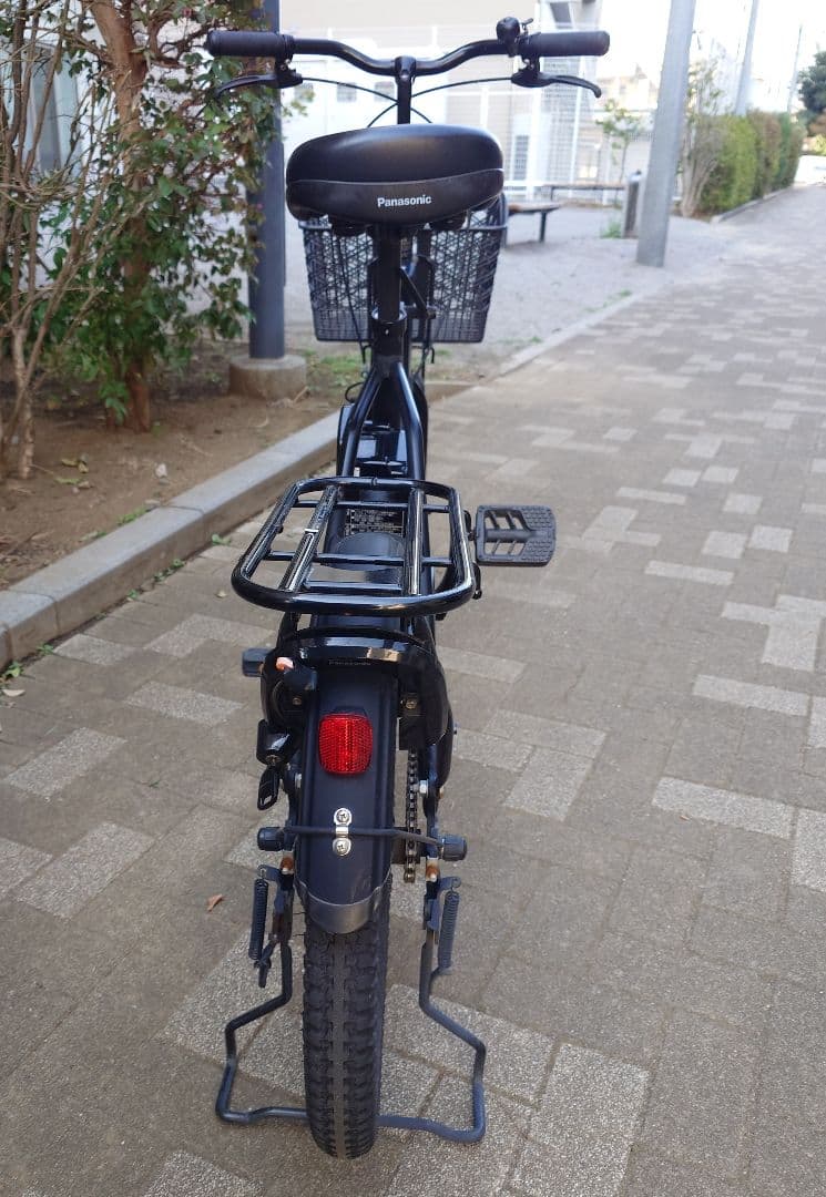 【パナソニック】2022年モデル 電動自転車 （BE-ELSW013B）