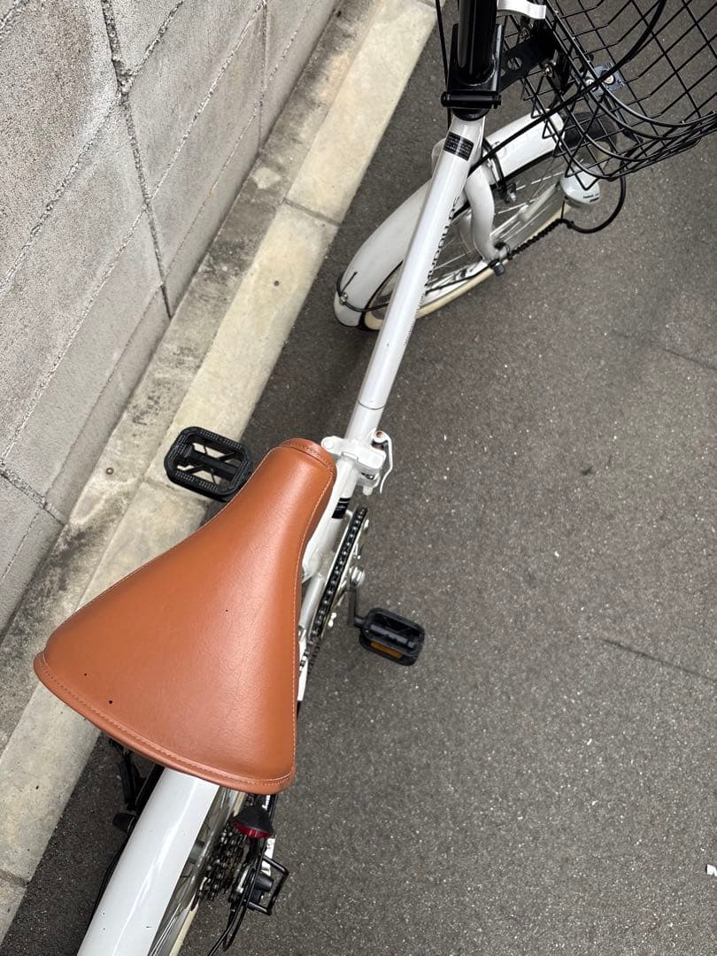 折りたたみ自転車　White