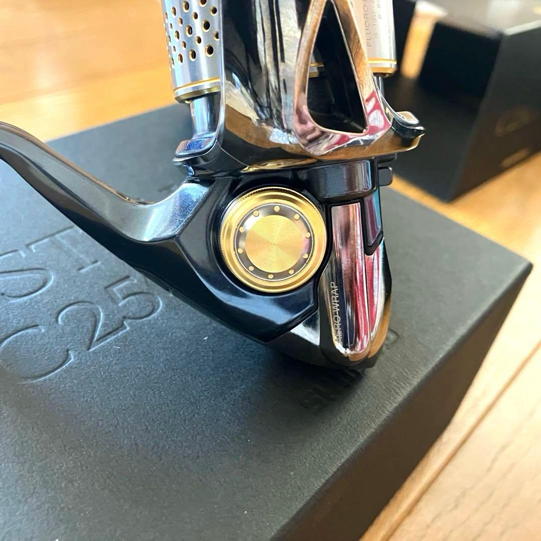 リール SHIMANO STELLA 2500HGS