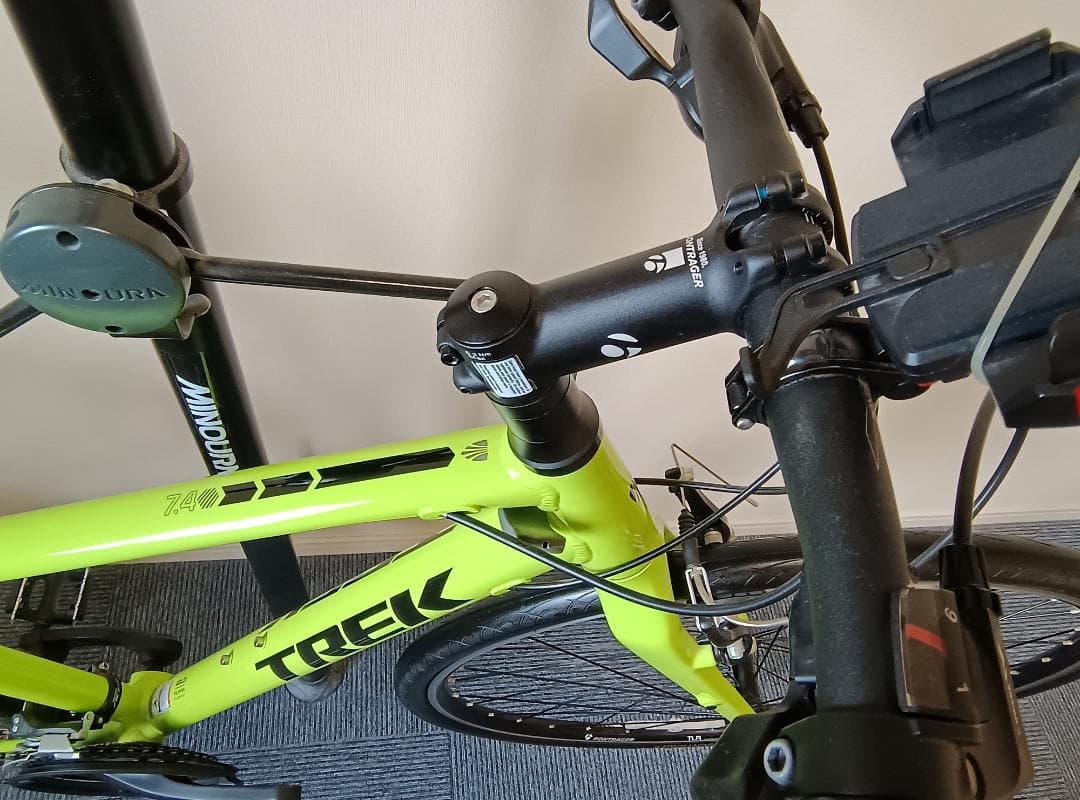 【超美品】クロスバイク TREK 7.4FX トレック　定価8.8万円