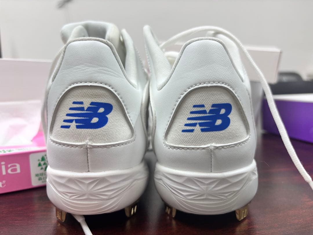 New Balance S01 スパイク ホワイト/ブルー