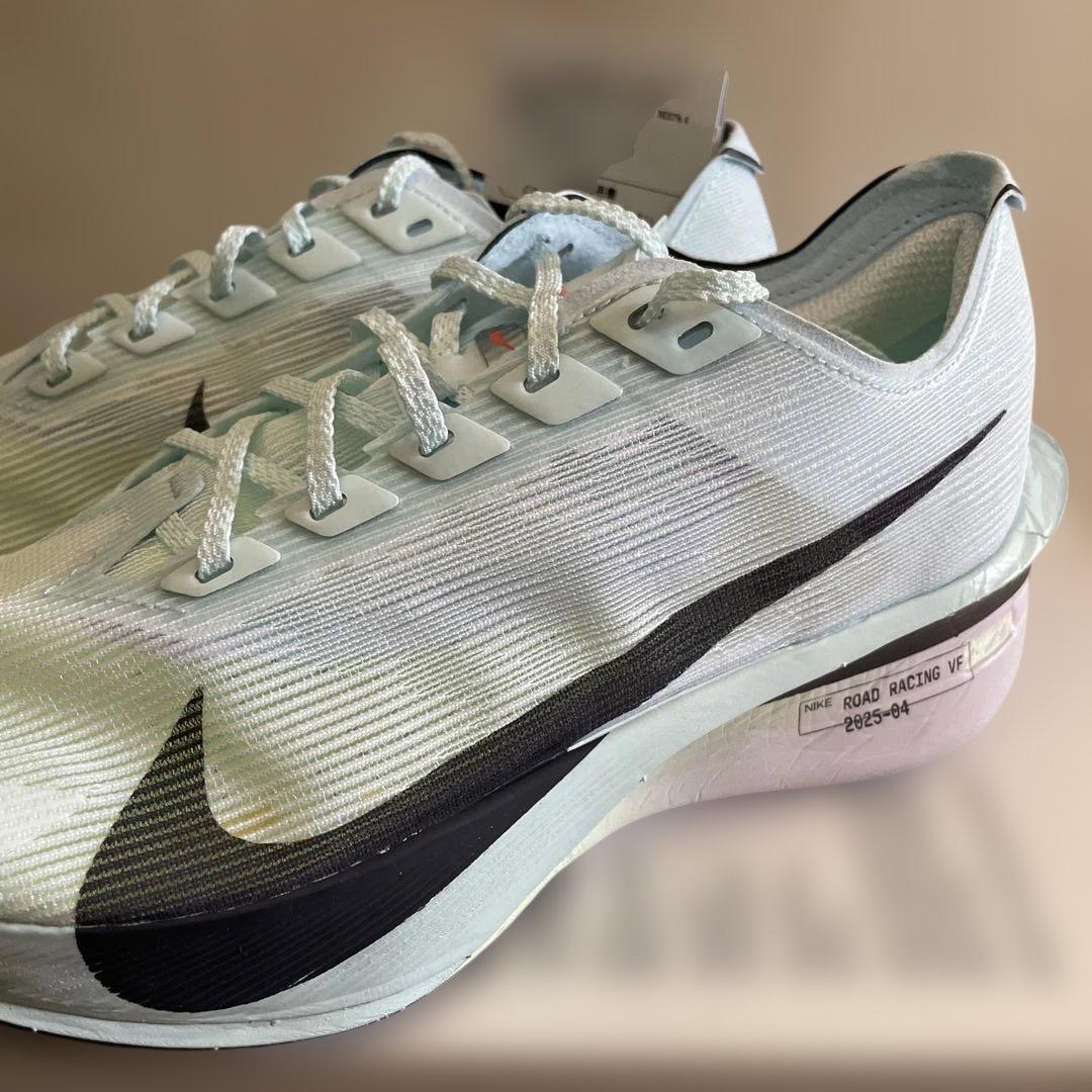 NIKE ナイキ　ヴェイパーフライnext %4 ランニング　マラソン　陸上