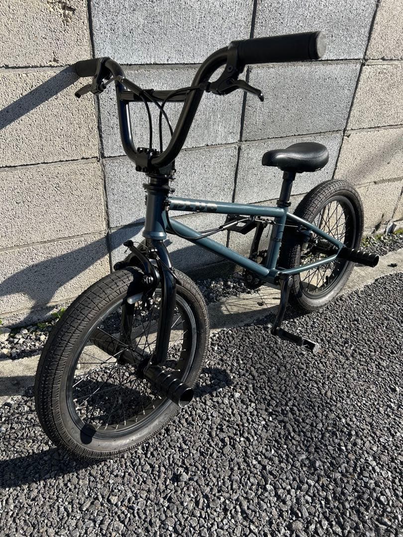 PLUG TNB16 16インチ ジャイロ付き キッズバイク BMX