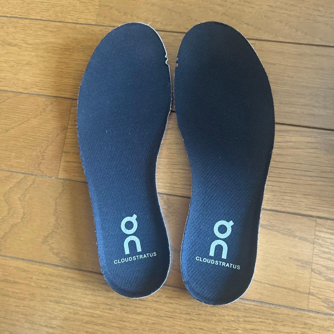 ON ランニングシューズ ブルー23.0㎝