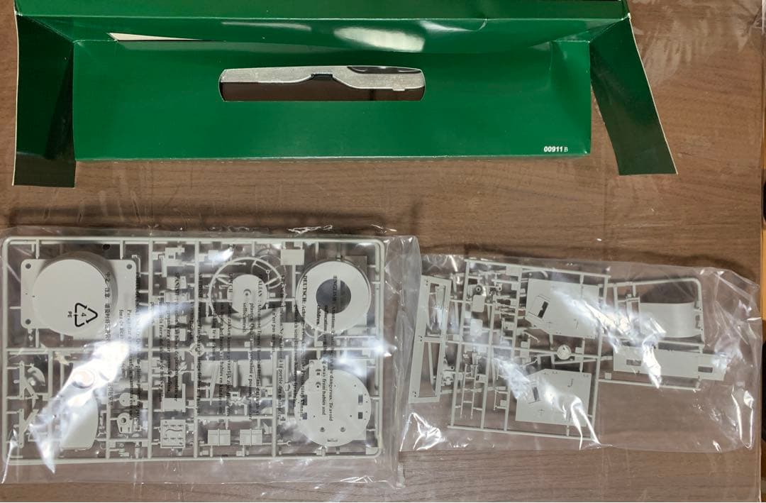 自動車 TRUMPETER1/16MULTIPLE-GUN MOTOR GARRIAGE