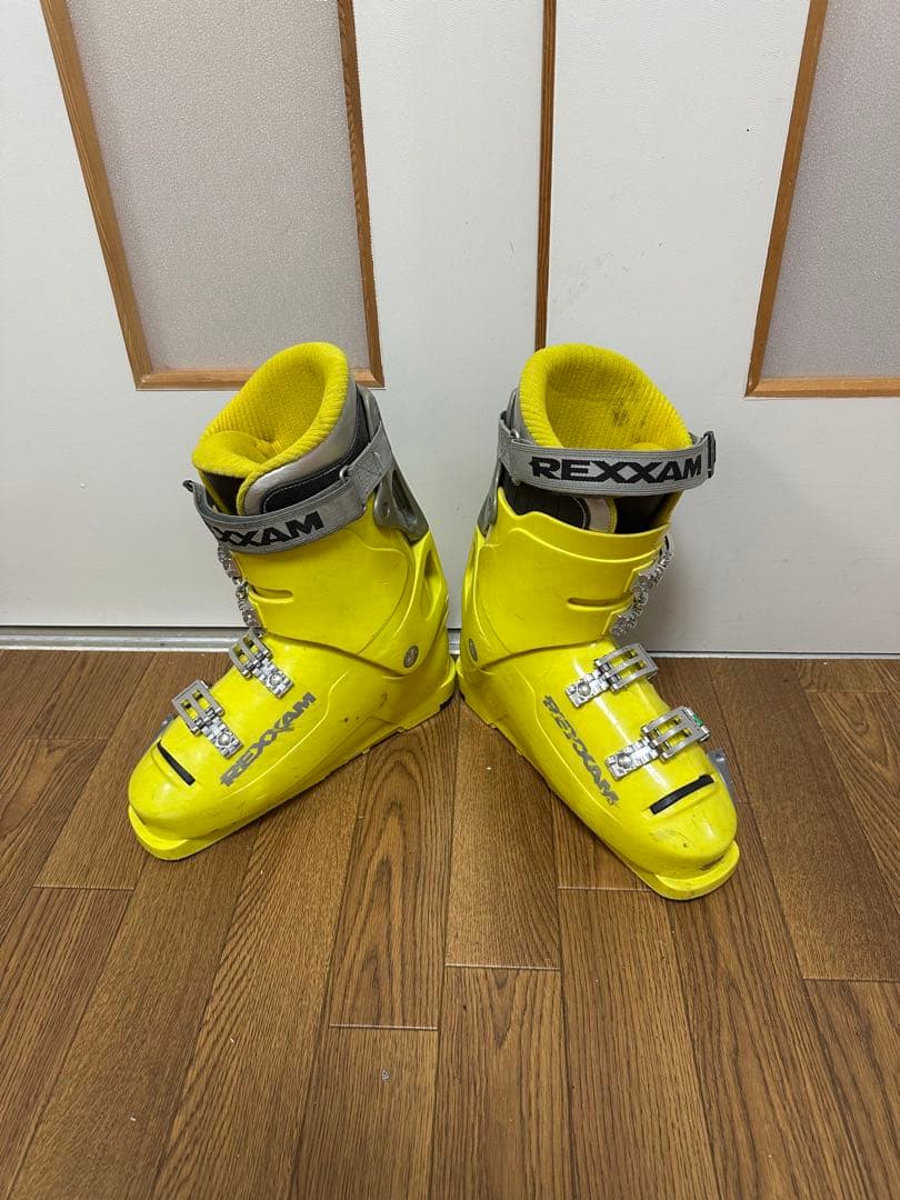 中古FISCHER スキー板155cm,ブーツ25.5cm,ストック110cm