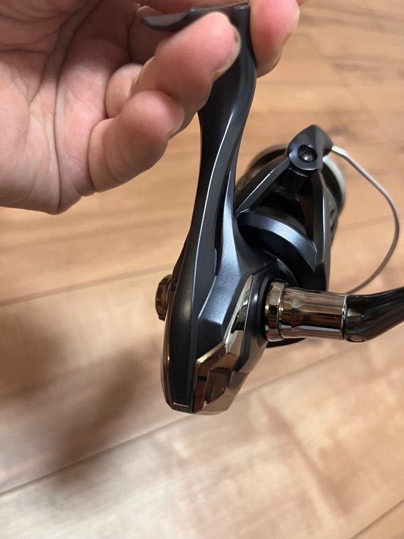 Shimano ミラベル4000XG 黒/シルバー