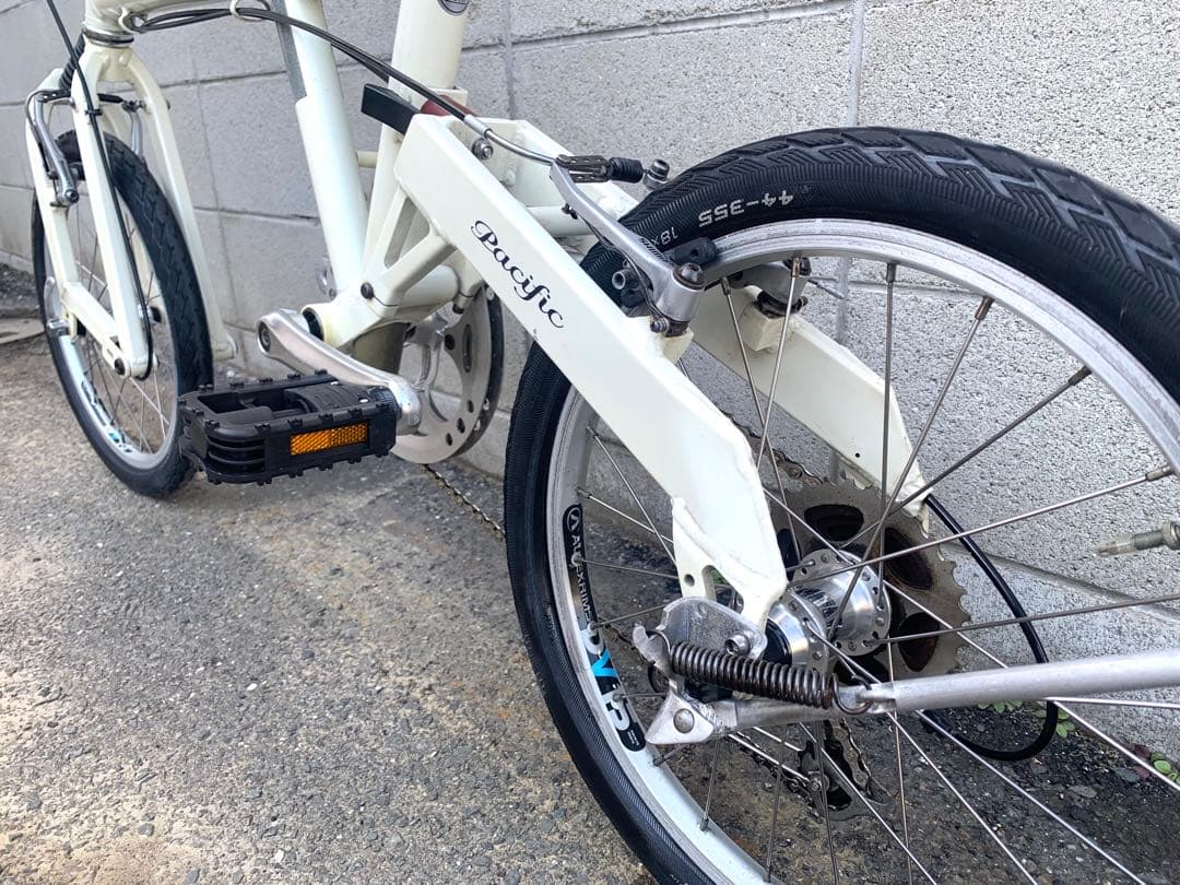 送料無料PEUGEOT折り畳み自転車SHIMANO 8速 18インチZJ8001