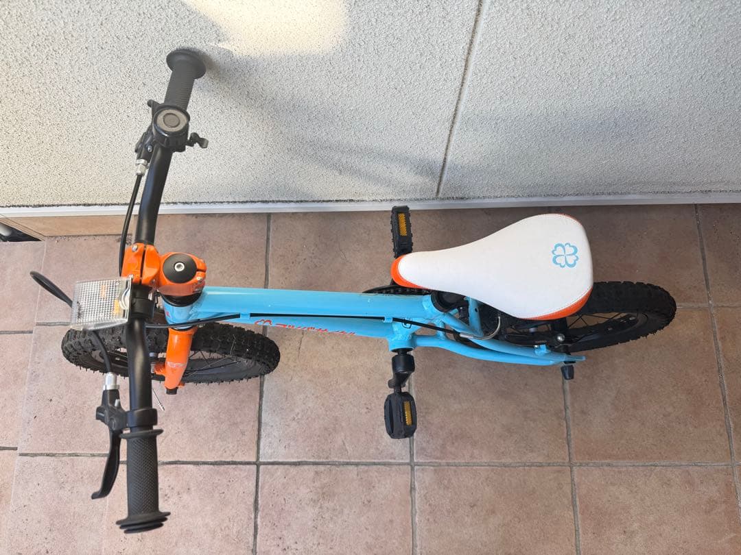 ヨツバサイクル　キッズバイク 12インチ