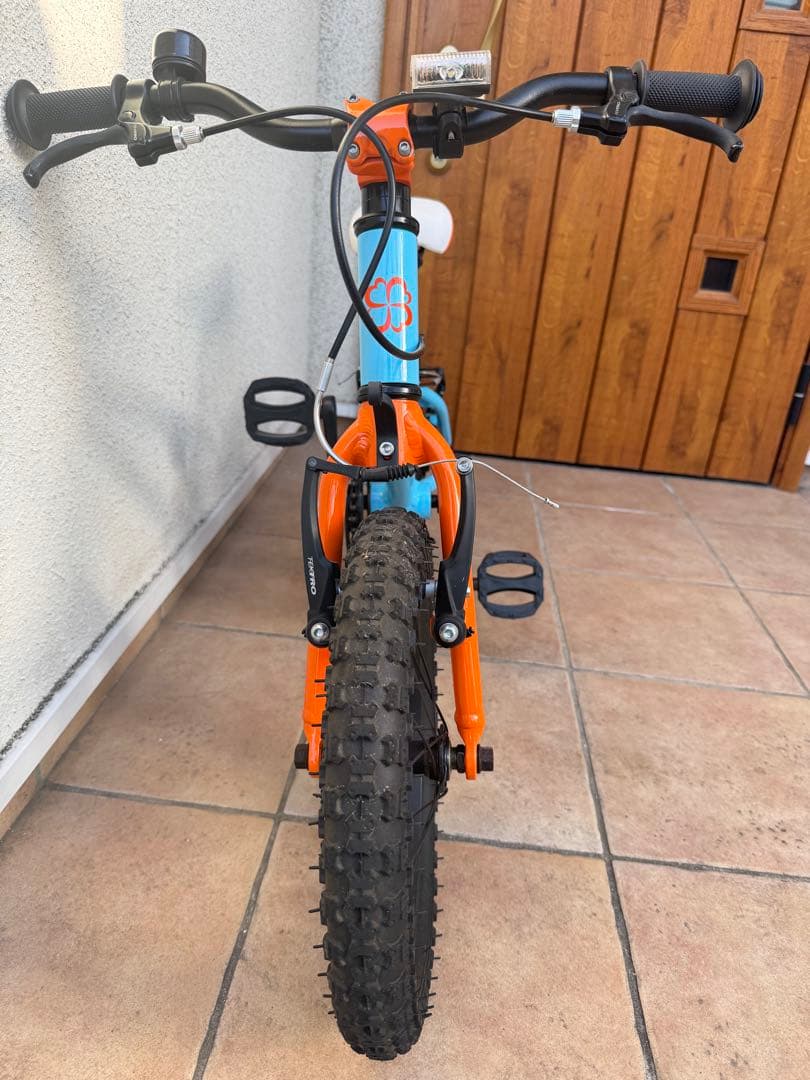 ヨツバサイクル　キッズバイク 12インチ