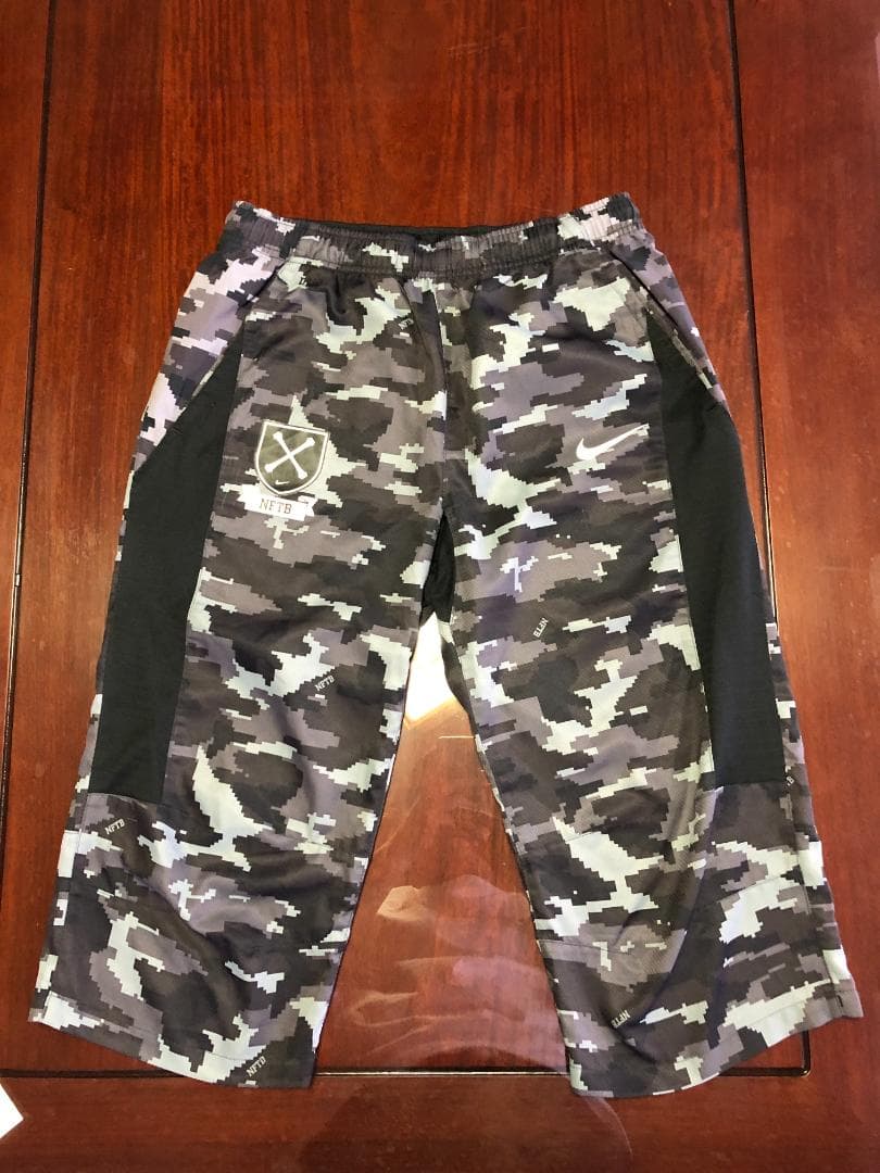 春物SALE【Mサイズ】Nike NFTB 迷彩 ピステ　上下 セット