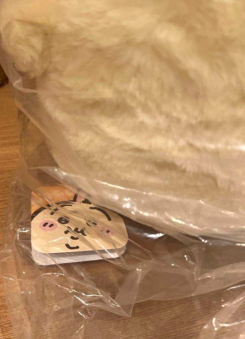 ちいかわ　重め！ぼっちゃり抱っこぬいぐるみ　うさぎ ぬいぐるみ