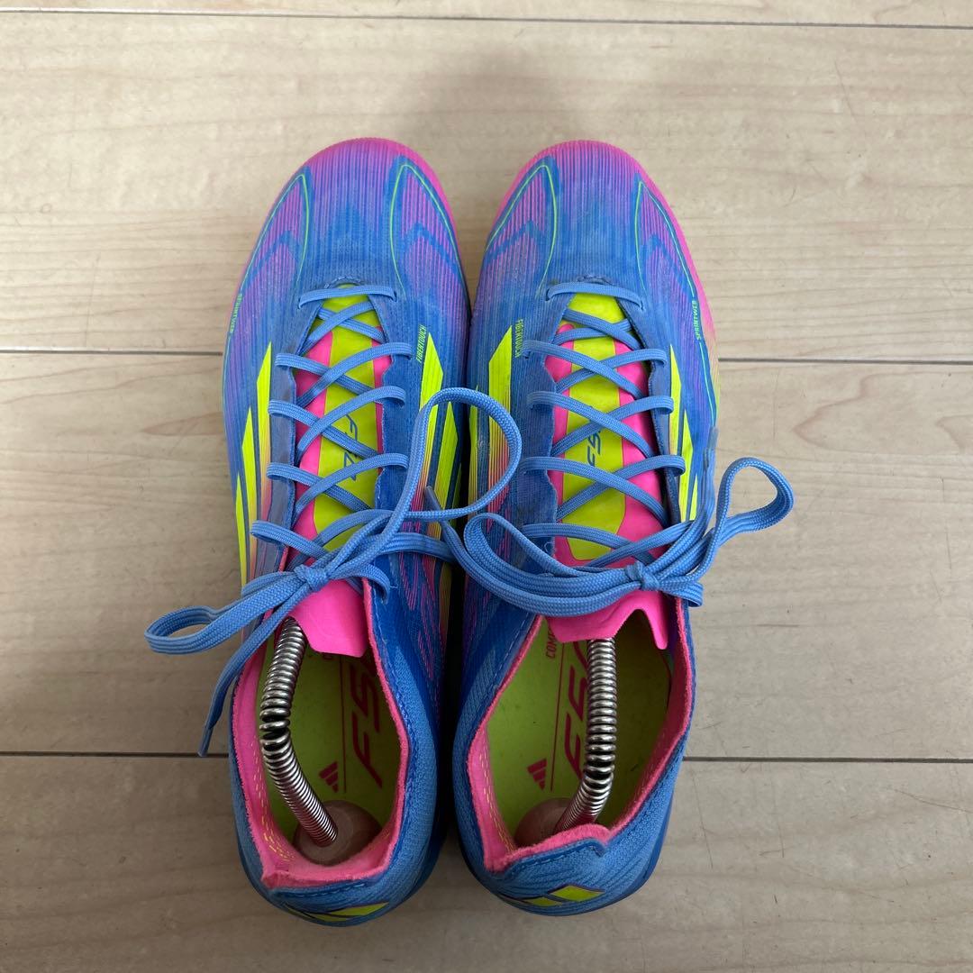 20日迄値下げ‼️アディダスF50 サッカースパイク25.5cm