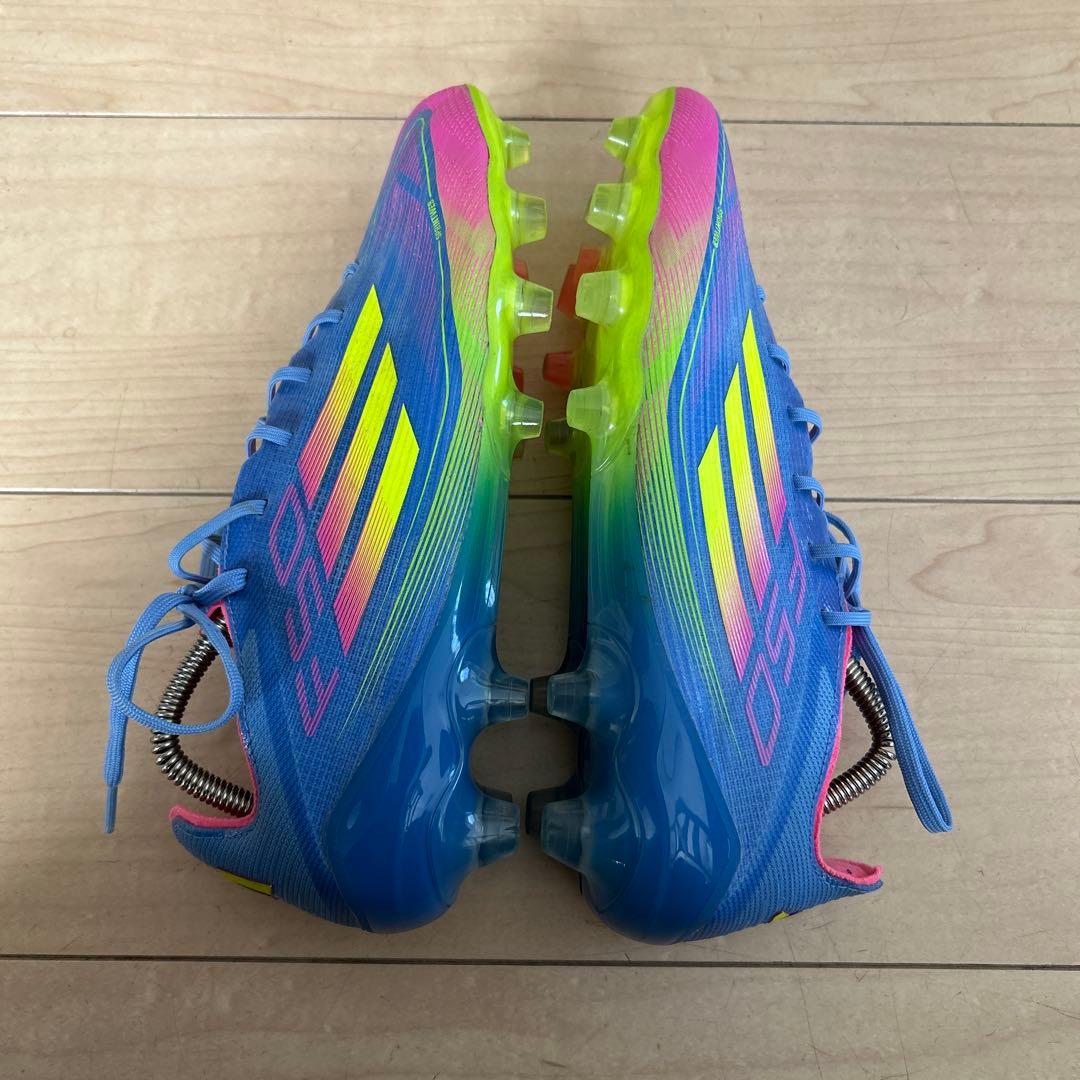 20日迄値下げ‼️アディダスF50 サッカースパイク25.5cm