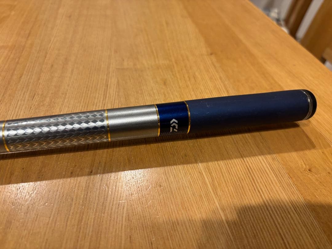 【中古美品】ダイワ海上釣堀CBCメタルチューン　S-350 クラブブルーキャビン