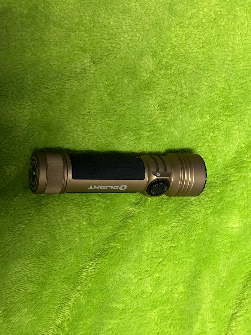 OLIGHT Seeker 4 Pro デザート