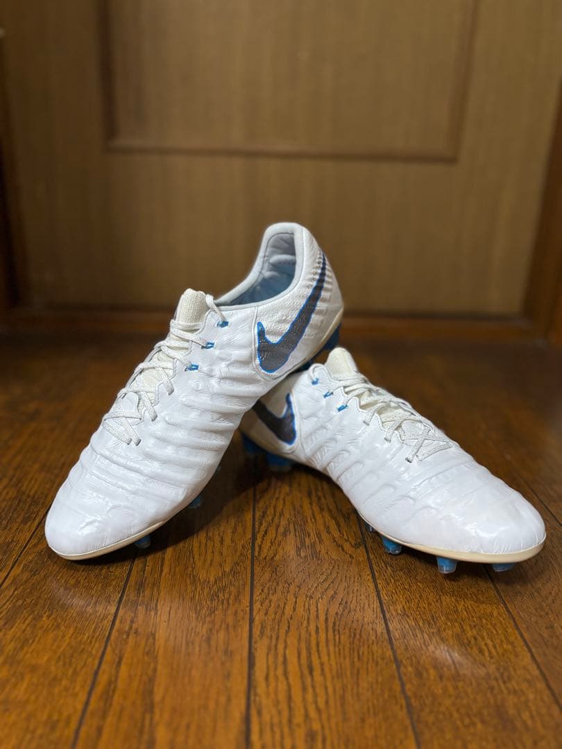 【新品未使用】 NIKE ティエンポ レジェンド エリート FG 28cm