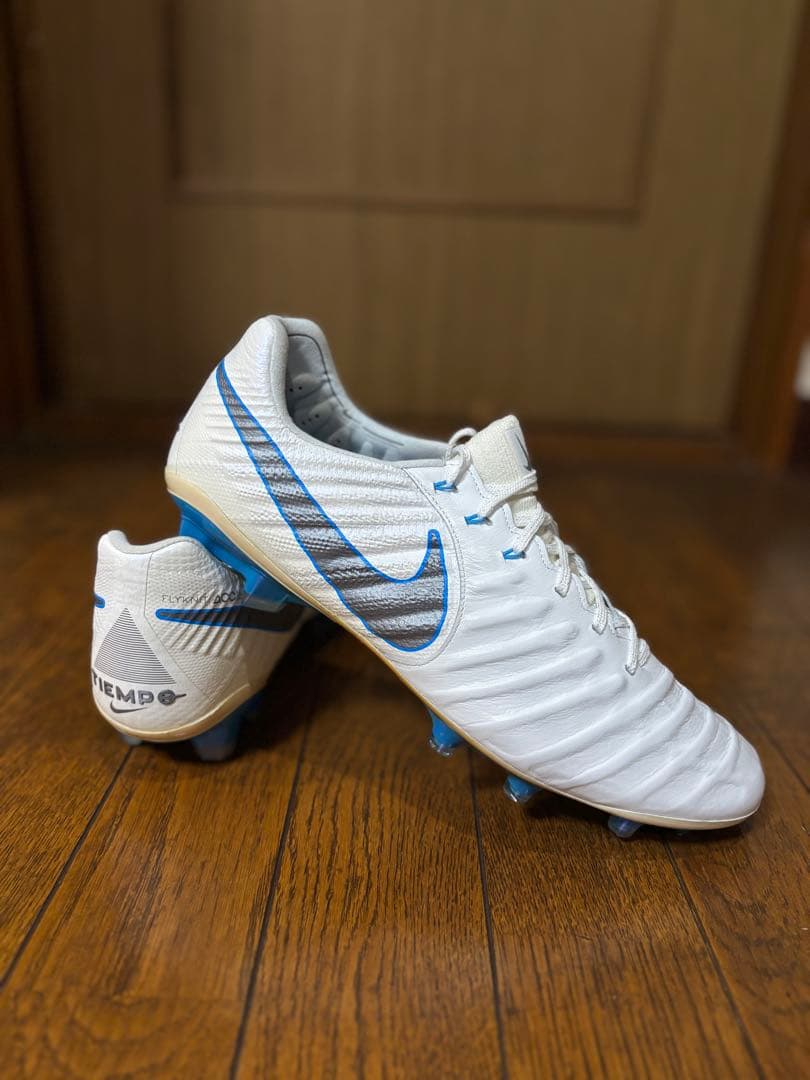 【新品未使用】 NIKE ティエンポ レジェンド エリート FG 28cm