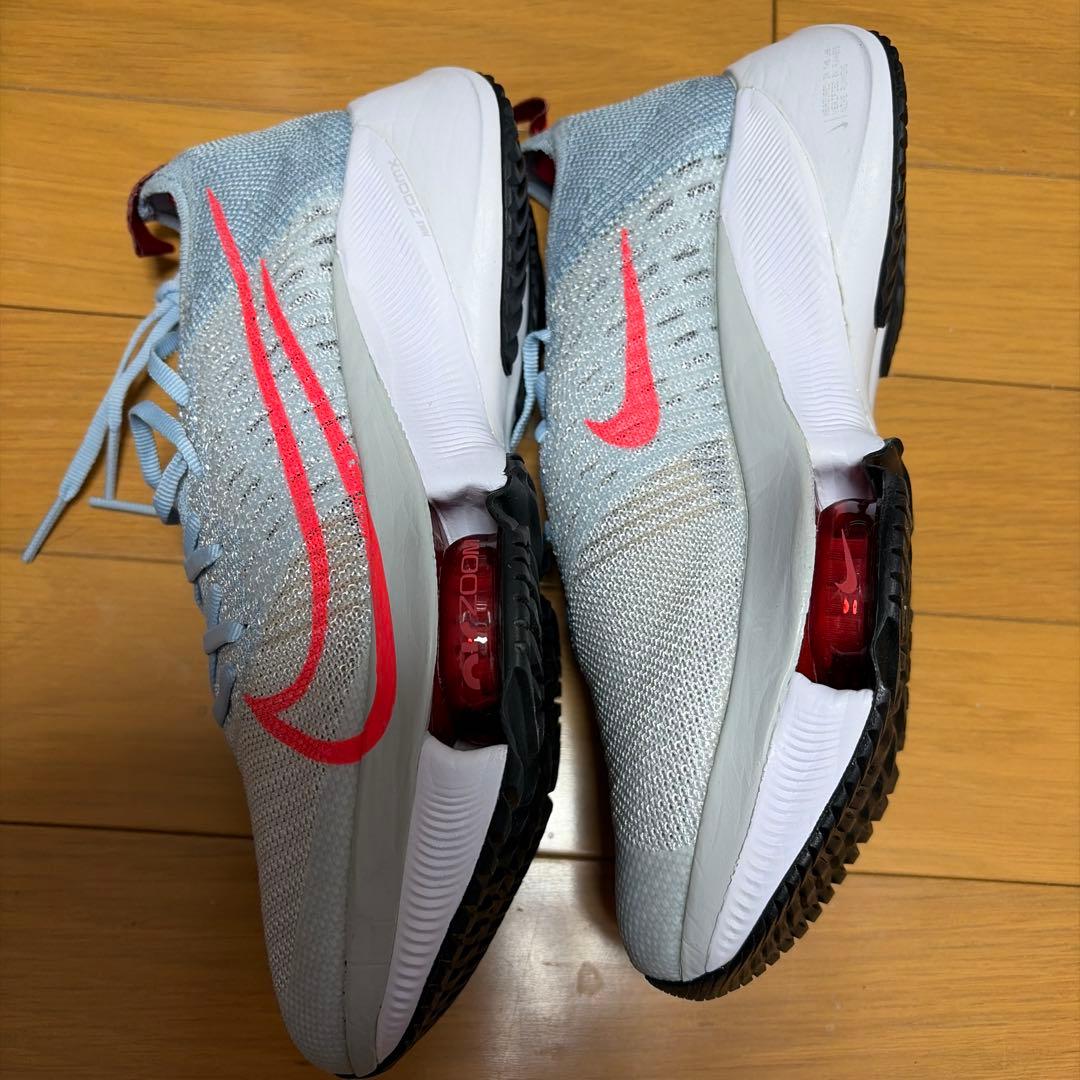 NIKE エアズームテンポネクスト% フライニット　レディース　24.5センチ