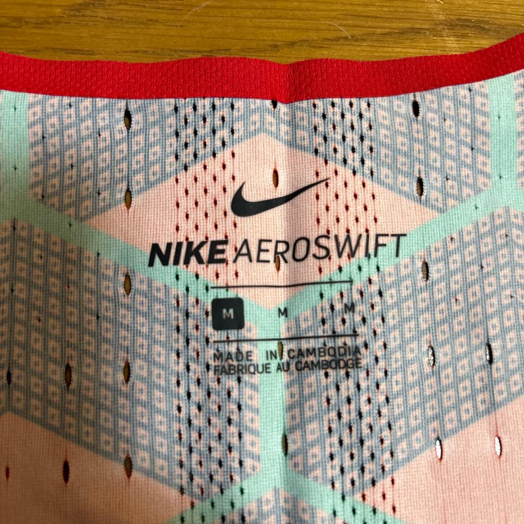 NIKEエアロスイフト ケニア代表モデル