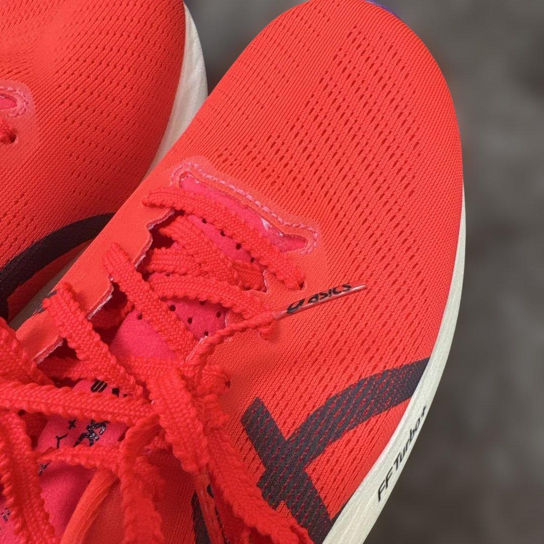 ASICS S4+ YOGIRI ランニングシューズ レッド トレーニング