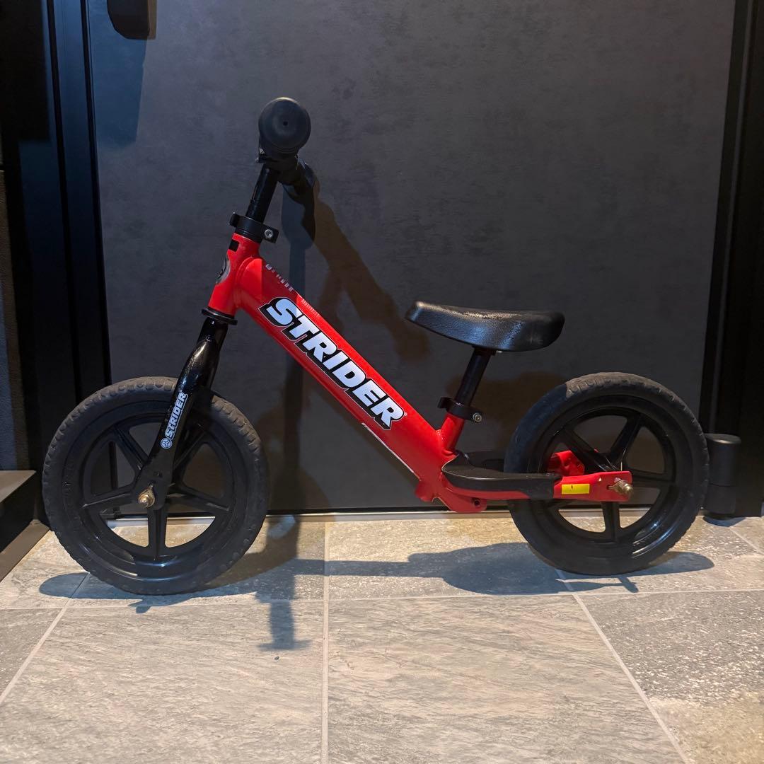 ストライダー STRIDER 12インチ レッド キックバイク