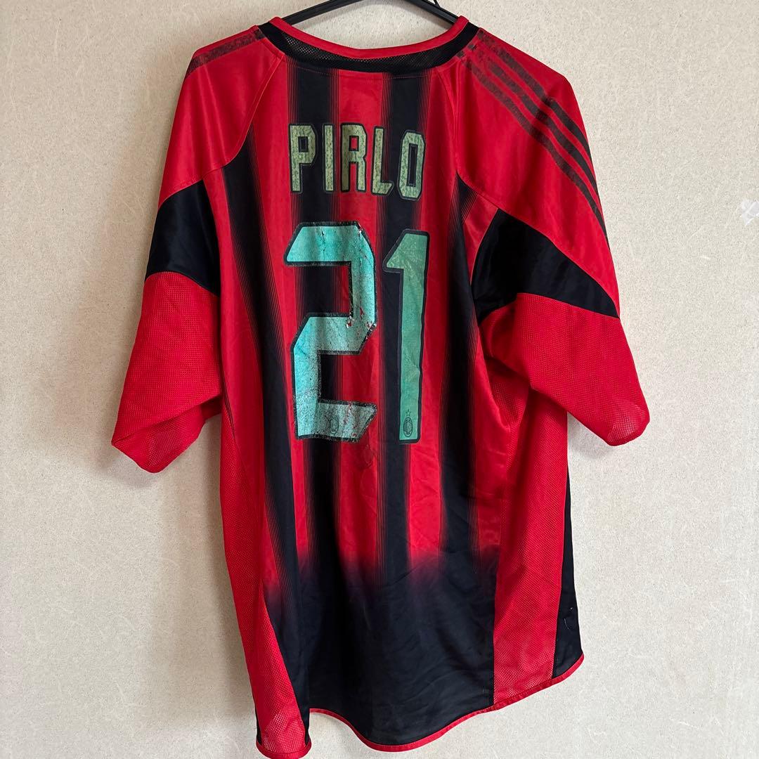 サッカーウェア。ピルロ選手。ロゴマーク傷みあり
