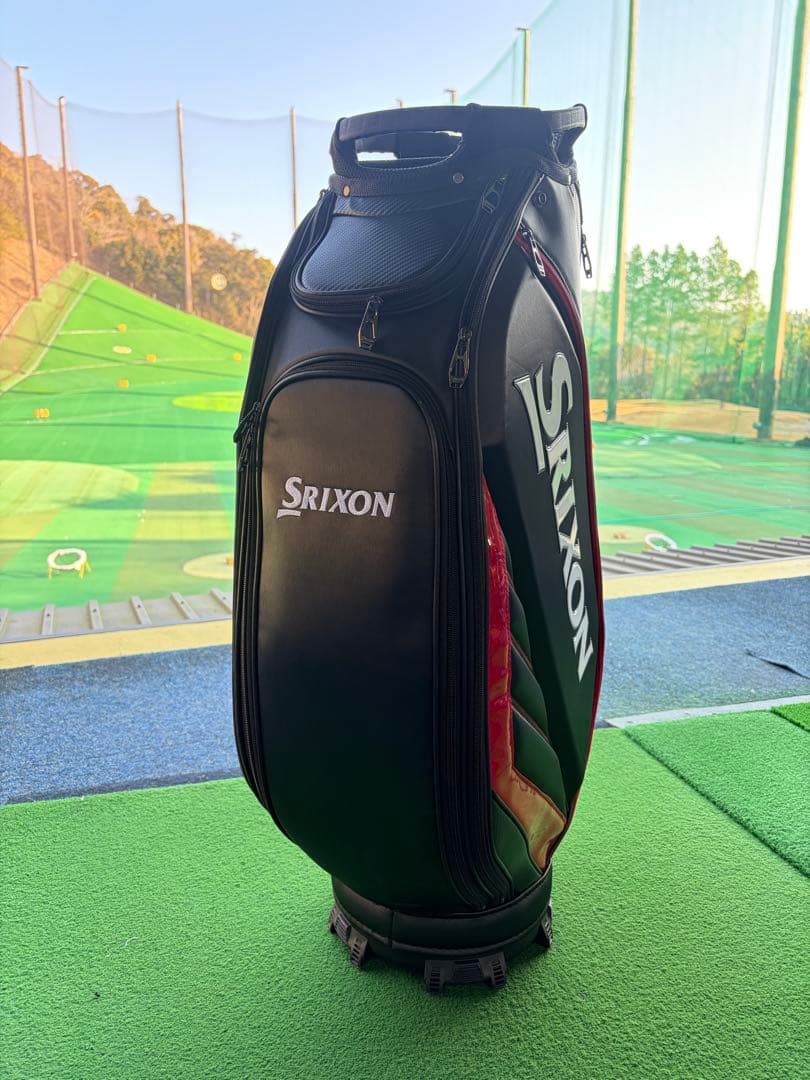 スリクソン　SRIXON キャディバッグ　9.5インチ