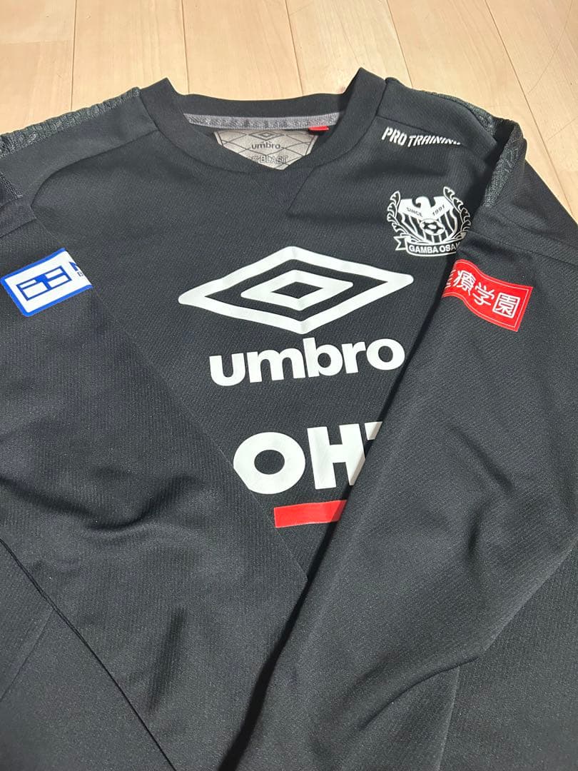 ガンバ大阪　支給品　umbro ☆美品☆