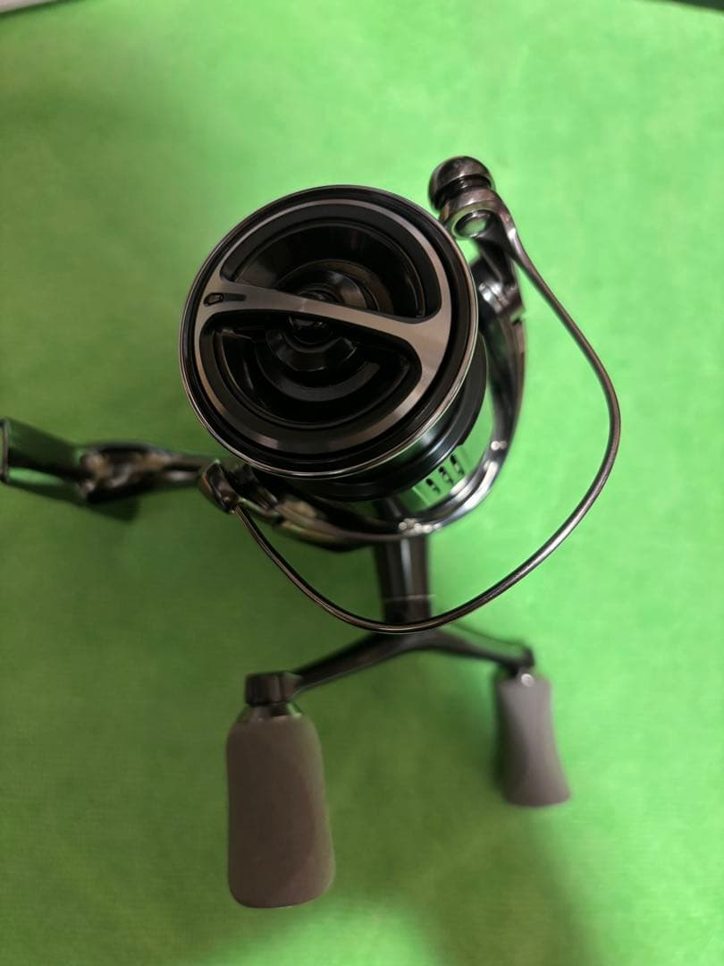シマノ 22ステラ C3000SDHHG スピニングリール STELLA 美品