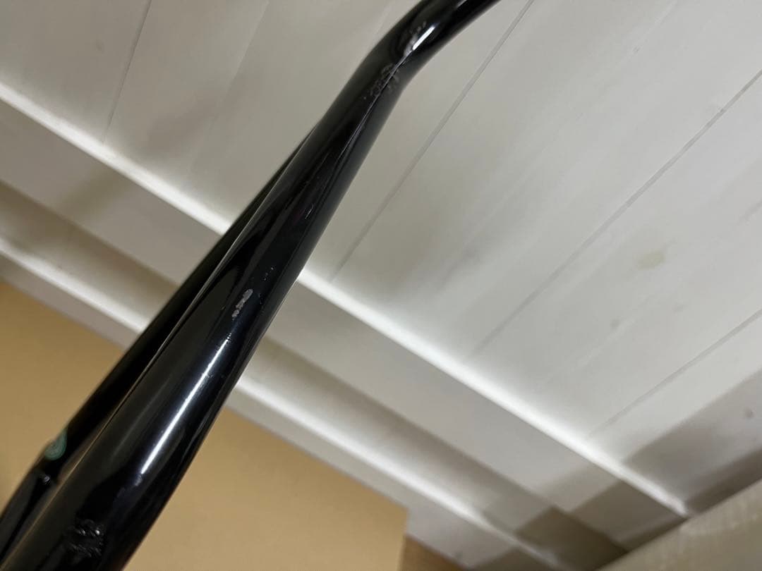 BMX ハンドルバー Fiend REYNOLDS BAR ライズ9.25