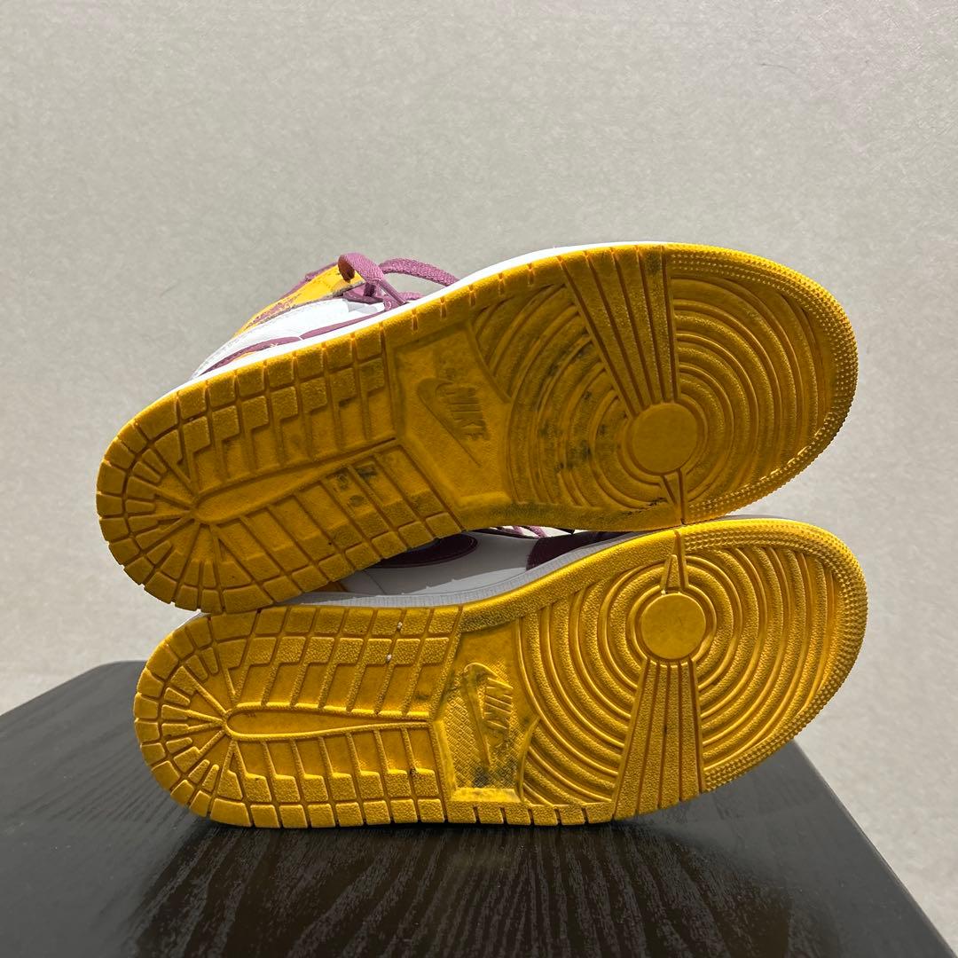 シューズ(男性用) NIKE AIR JORDAN 1 HIGH yellow purple