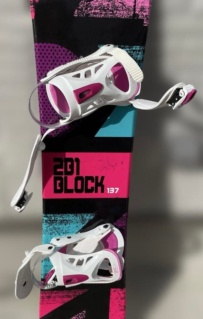 TWO B ONE 201BLOCK137スノーボード、ビンディング、ケース付き