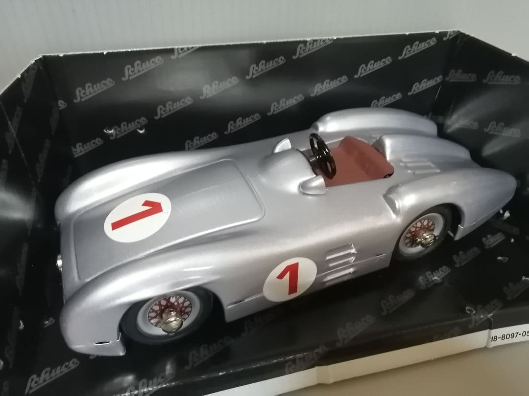 Schuco　Classic　 Mercedes-Benz W196