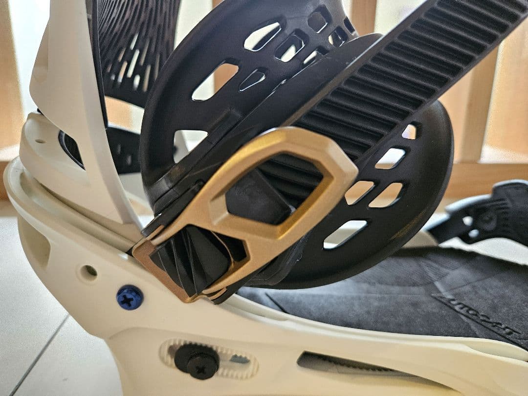 BURTON　GENESIS　バインディング　M