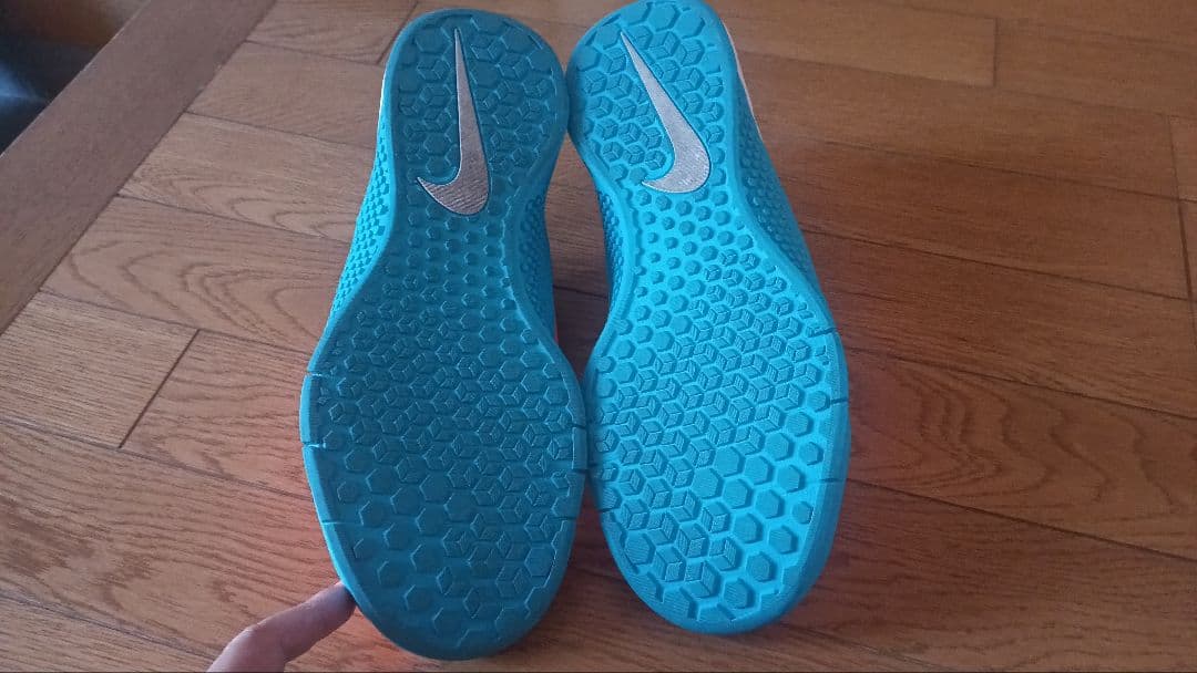 NIKE　メトコン10G　27センチ