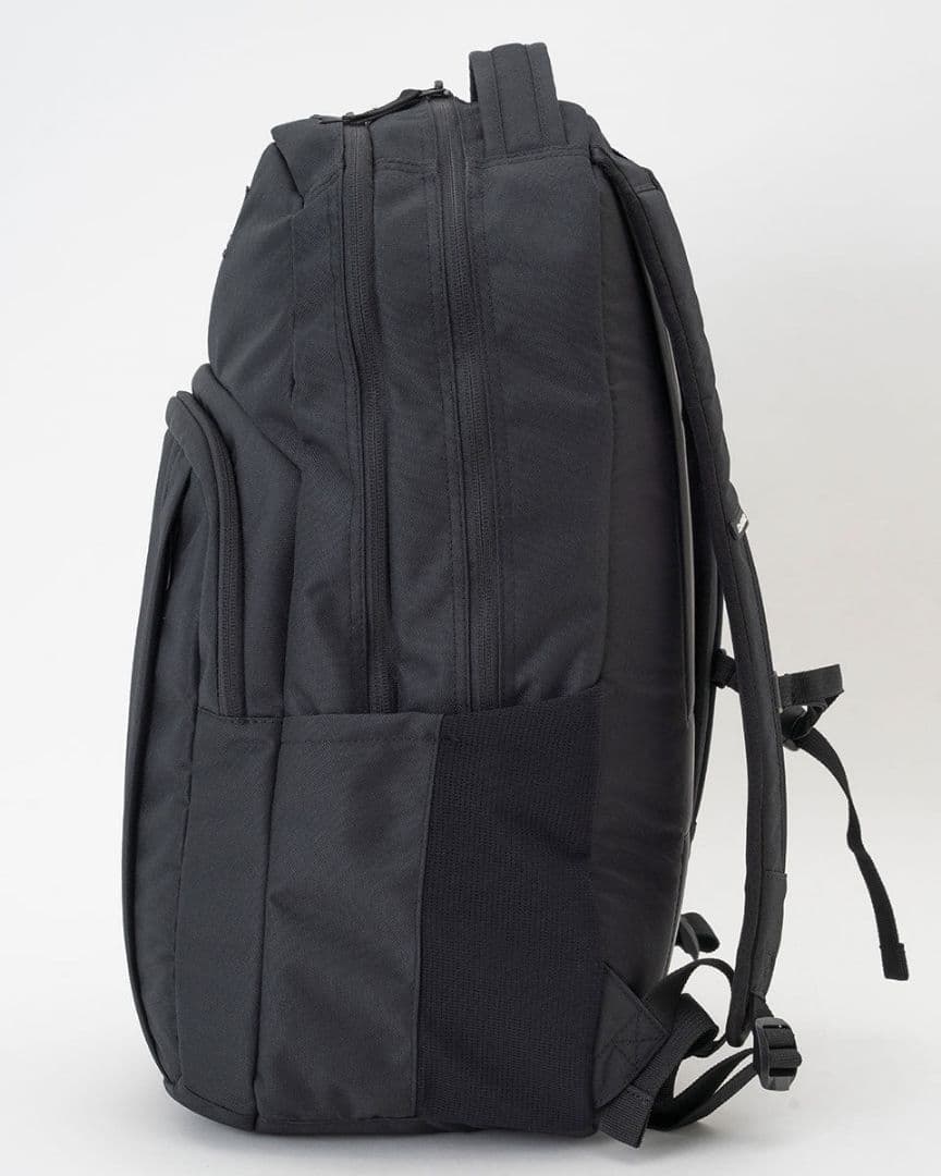 新品 ダカイン リュック 33L 黒 DAKINE