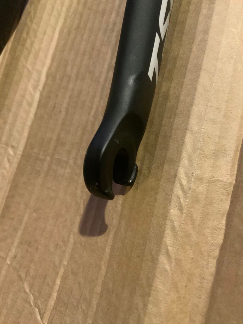 TSUNAMI フロントフォーク 黒 700c 値下げ不可