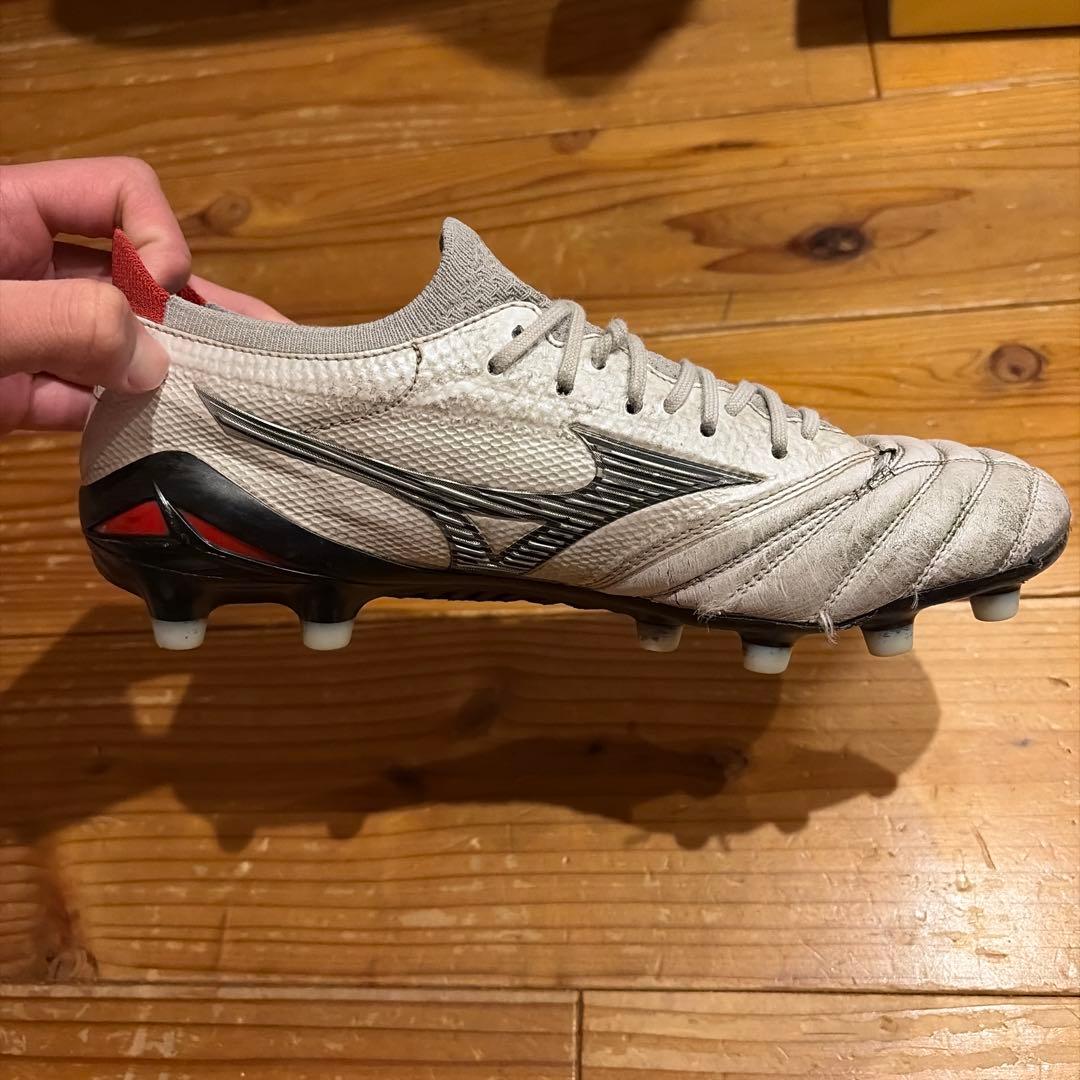 Mizuno モレリアネオ4ベータ 25.5cm